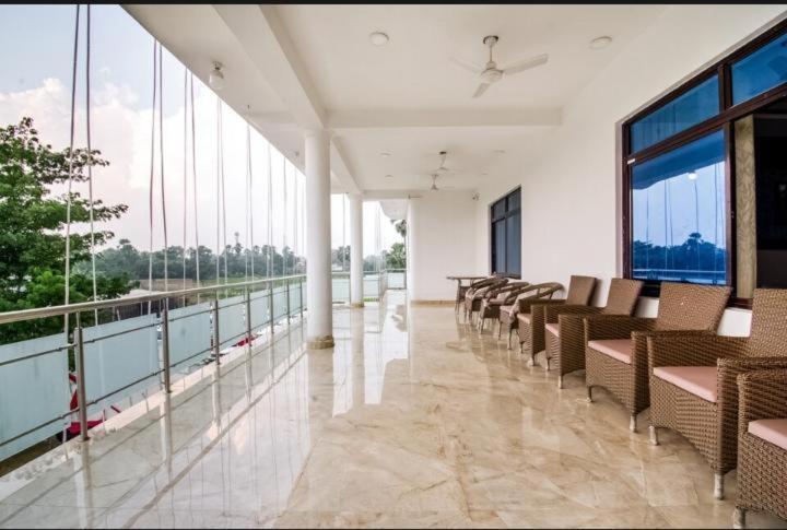 Hotel Shree R.C.Vatika à Motihari Extérieur photo