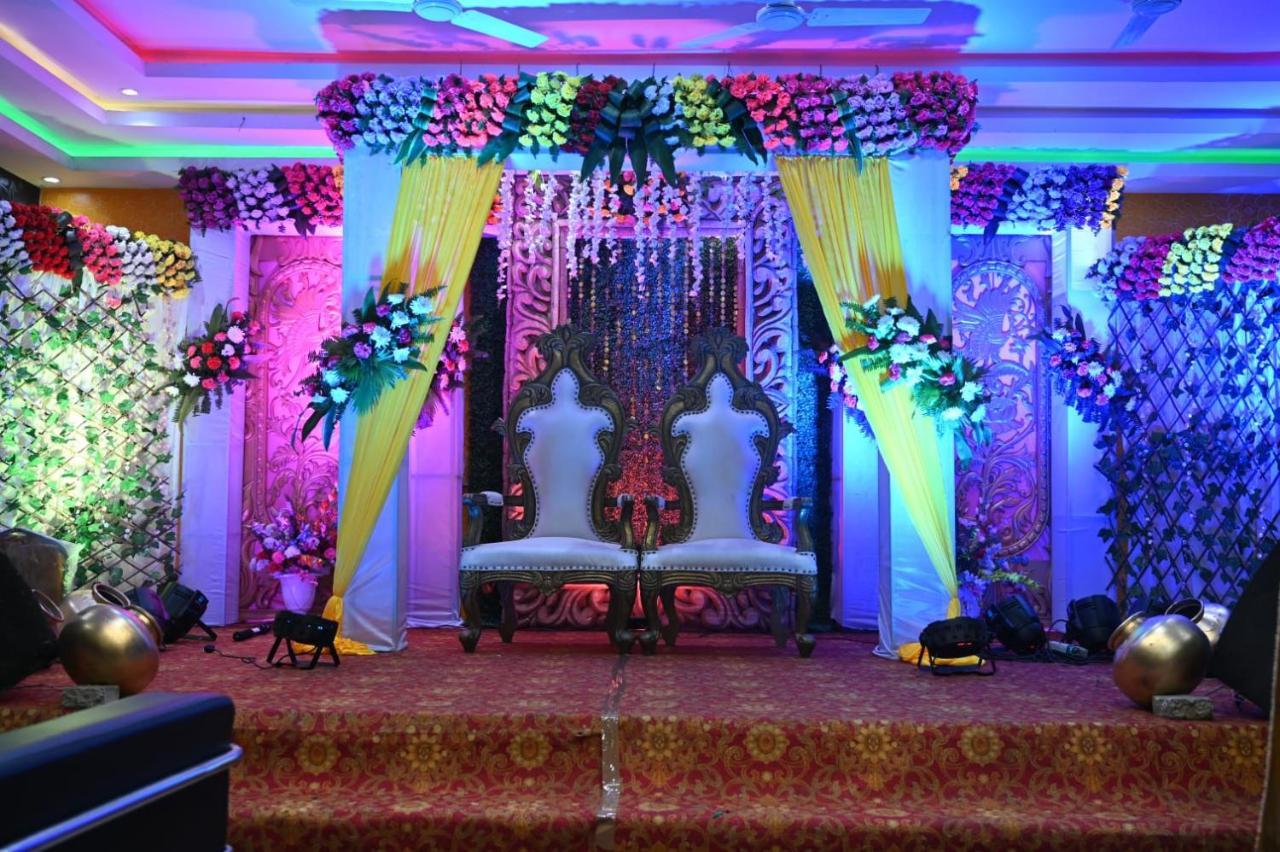 Hotel Shree R.C.Vatika à Motihari Extérieur photo