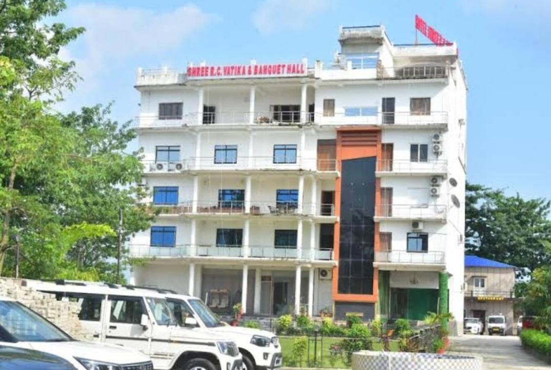 Hotel Shree R.C.Vatika à Motihari Extérieur photo